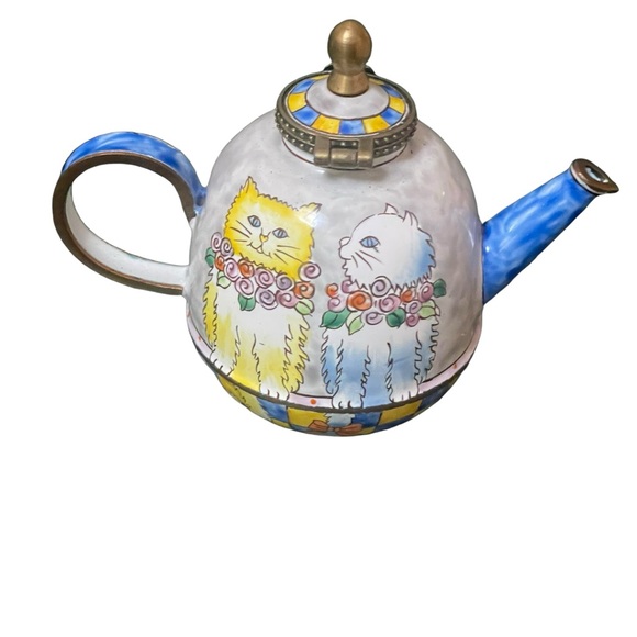 Vintage 2000 Kelvin Chen Two Cats Miniature Enamel Teapot Trinket Box #1043 - Picture 2 of 5